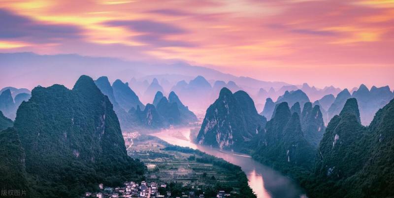 中国最值得去的十大景点